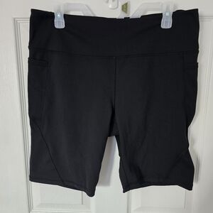 Danskin bike shorts with pockets